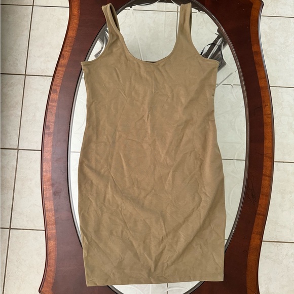 Forever 21+ Olive green bodycon dress. Size 1X. Never used. - Picture 1 of 4